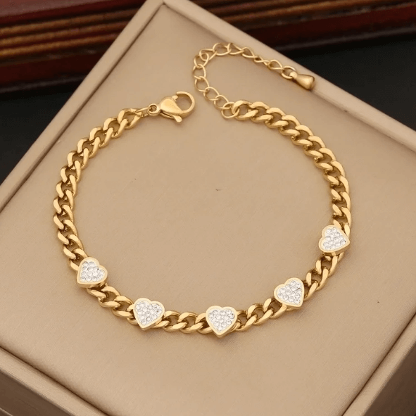 Ladies Heart Shaped Bracelet, Earrings & Necklace Set Code: 72789