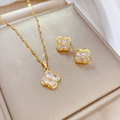 Clover Rhinestone Earing & Necklace Set Code: 72062